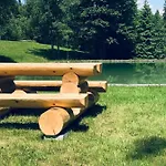 Konukevi Pod Obrim Hradem 3*