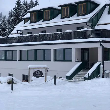 Pod Obrim Hradem Gasthof 3*